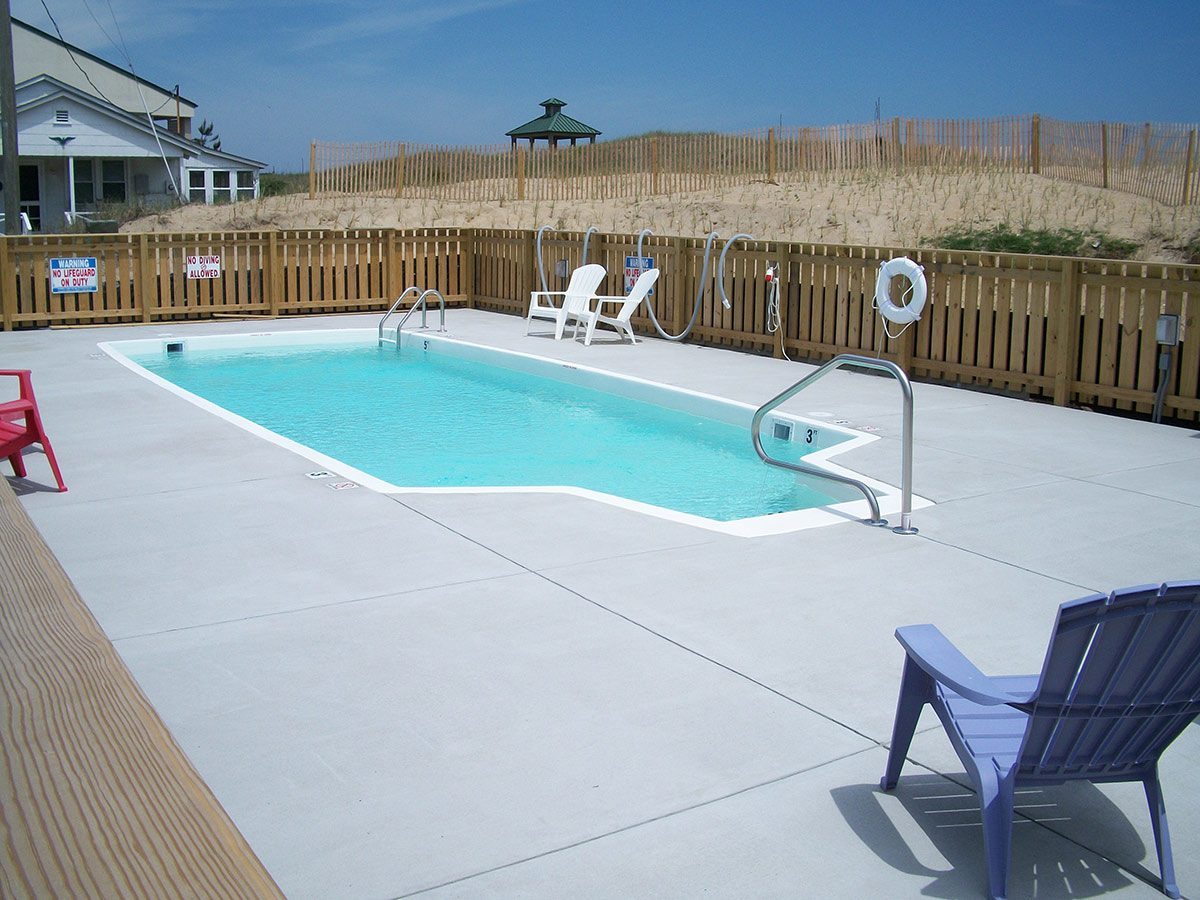 Outer Banks pools, commercial development fiberglass pool outer banks obx nc scapes pool and landscape design